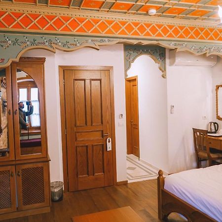 Argjiro Traditional Gjirokaster Bagian luar foto