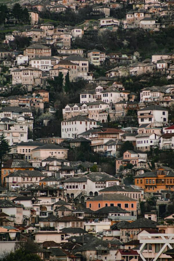 Argjiro Traditional Gjirokaster Bagian luar foto