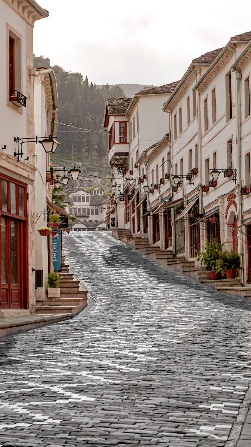 Argjiro Traditional Gjirokaster Bagian luar foto