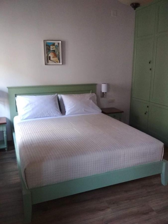 Argjiro Traditional Gjirokaster Bagian luar foto